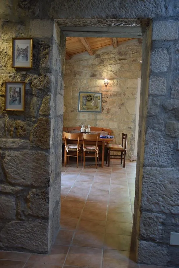 Casa Il Carrubbo Pension Frigintini